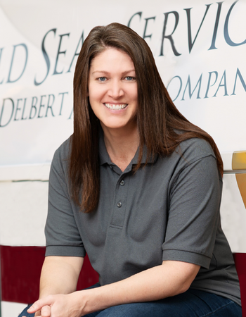 Gold-Seal-Services_Leslie