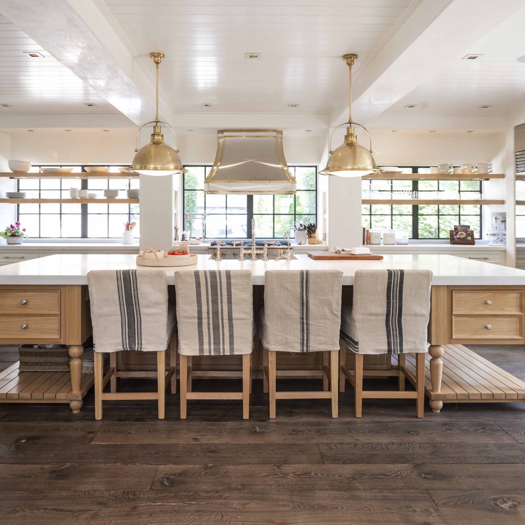 DAG-Shattuck-7503 DAG-Shattuck-7503